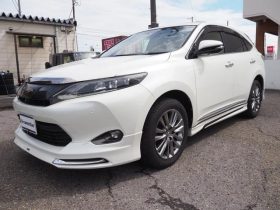 Toyota Harrier Premium Advanced 2015