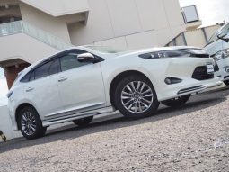Toyota Harrier Premium Advanced 2015 full