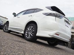 Toyota Harrier Premium Advanced 2015 full