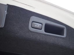 Toyota Harrier Premium Advanced 2015 full