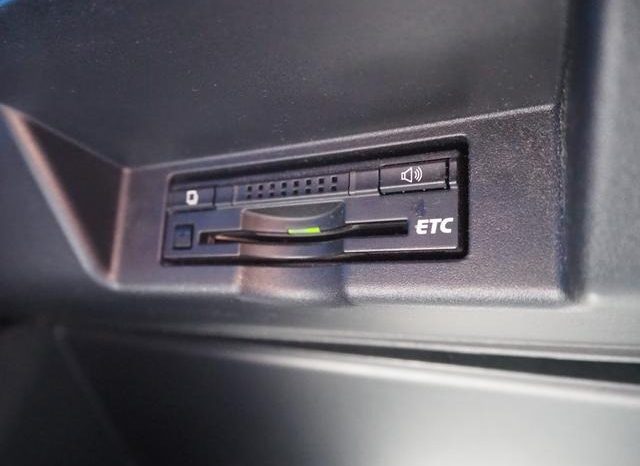 Toyota Harrier Premium Advanced 2015 full