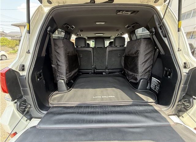 Toyota Land Cruiser ZX 2016 full