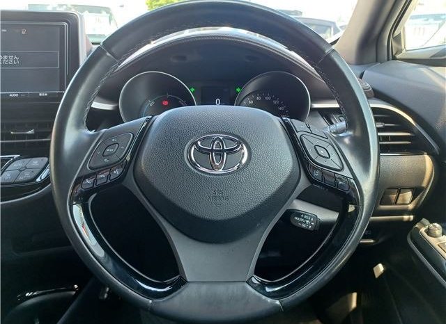 Toyota CH-R (  G ) 2016 full