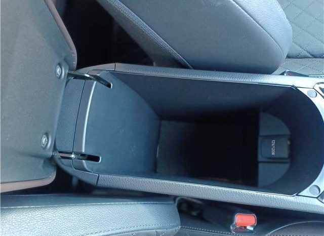 Toyota CH-R (  G ) 2016 full