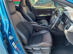 Toyota CH-R (  G ) 2016 full