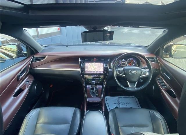 Toyota Harrier Premium 2016 full