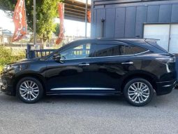 Toyota Harrier Premium 2016 full
