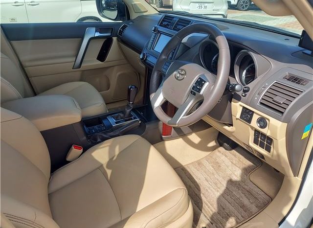 Toyota Land Cruiser Prado TX-L 2016 full
