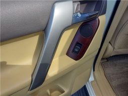 Toyota Land Cruiser Prado TX-L 2016 full