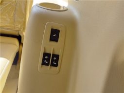 Toyota Land Cruiser Prado TX-L 2016 full