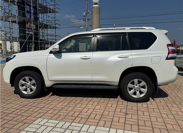 Toyota Land Cruiser Prado TX-L 2016 full