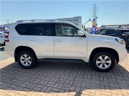 Toyota Land Cruiser Prado TX-L 2016 full