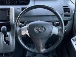Toyota Voxy ZS Kira II full