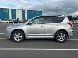 Toyota Rav4 G 2006 full