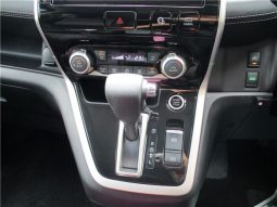 Nissan Serena Highway Star V Selection II 2018 full