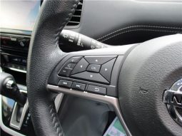 Nissan Serena Highway Star V Selection II 2018 full