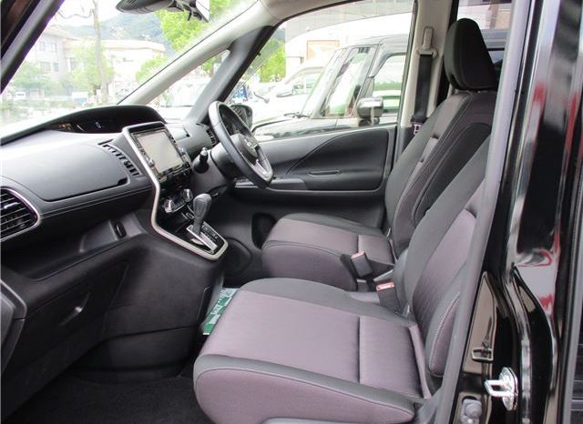 Nissan Serena Highway Star V Selection II 2018 full