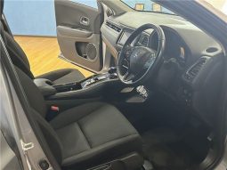 Honda Vezel Hybrid X Honda Sensing 2017 full