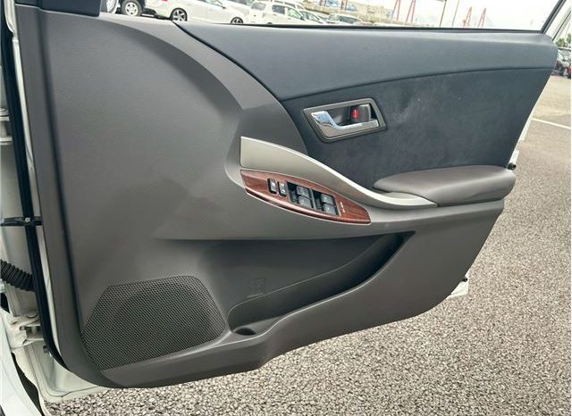 Toyota Allion A15 2015 full