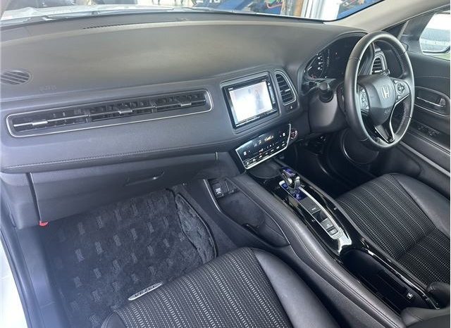 Honda Vezel 1.5 Hybrid Z Honda Sensing 2016 full