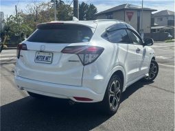 Honda Vezel 1.5 Hybrid Z Honda Sensing 2016 full