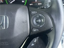 Honda Vezel 1.5 Hybrid Z Honda Sensing 2016 full