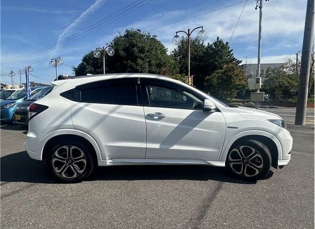 Honda Vezel 1.5 Hybrid Z Honda Sensing 2016 full