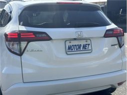 Honda Vezel 1.5 Hybrid Z Honda Sensing 2016 full