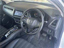 Honda Vezel 1.5 Hybrid Z Honda Sensing 2016 full