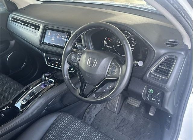 Honda Vezel 1.5 Hybrid Z Honda Sensing 2016 full