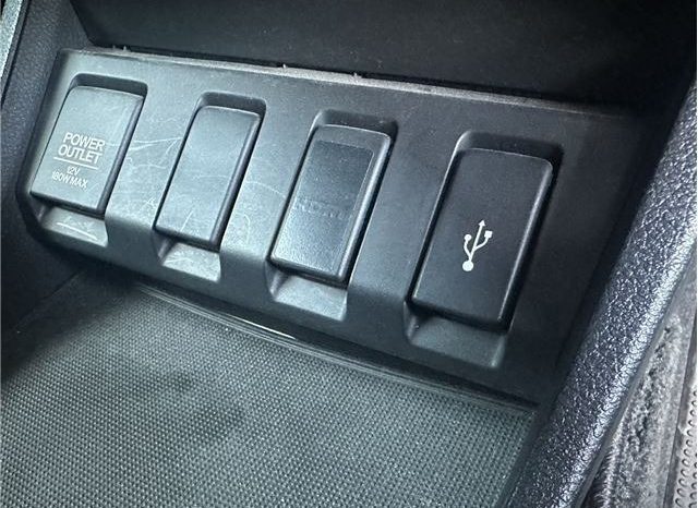 Honda Vezel 1.5 Hybrid Z Honda Sensing 2016 full