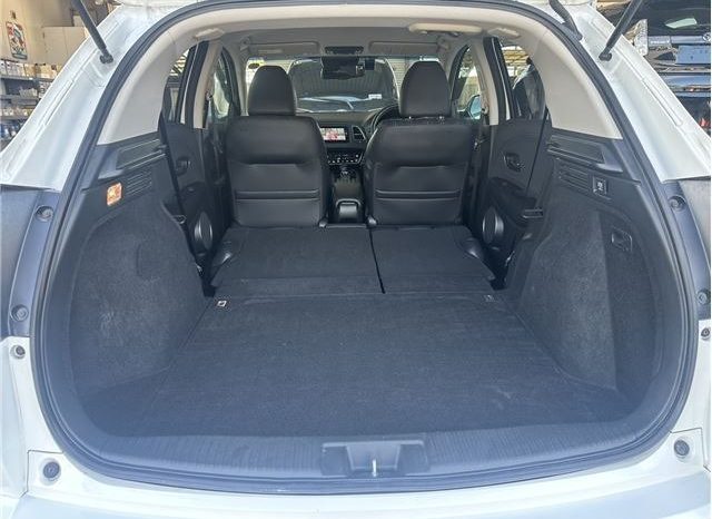 Honda Vezel 1.5 Hybrid Z Honda Sensing 2016 full