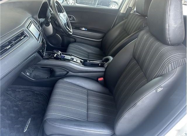 Honda Vezel 1.5 Hybrid Z Honda Sensing 2016 full