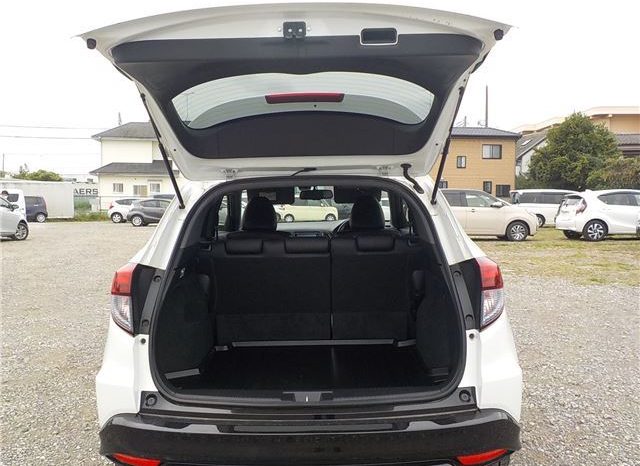 Honda Vezel Hybrid RS Honda Sensing 2017 full