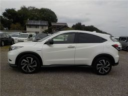 Honda Vezel Hybrid RS Honda Sensing 2017 full