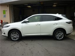 Toyota Harrier Premium Advanced 2014 full