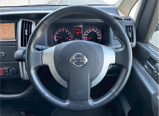 Nissan Serena Highway Star 2009 full