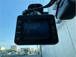 Nissan Serena Highway Star 2009 full