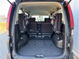 Nissan Serena Highway Star 2009 full