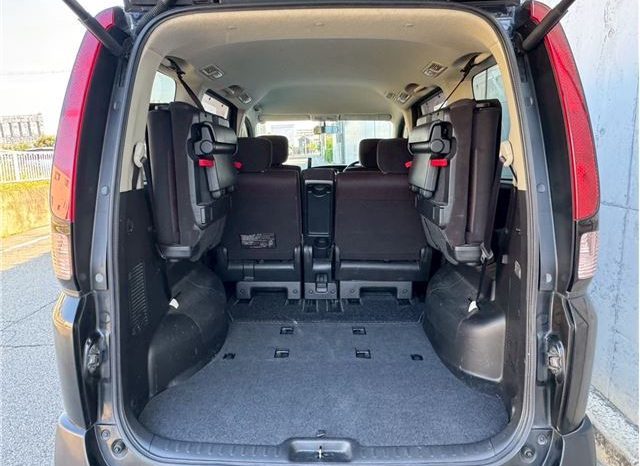 Nissan Serena Highway Star 2009 full