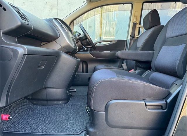 Nissan Serena Highway Star 2009 full