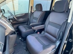 Nissan Serena Highway Star 2009 full