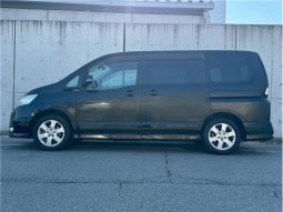 Nissan Serena Highway Star 2009 full