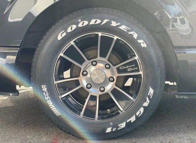 Toyota Hiace Van Super GL 2008 full