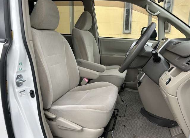 Toyota Noah X Smart Edition 2012 full