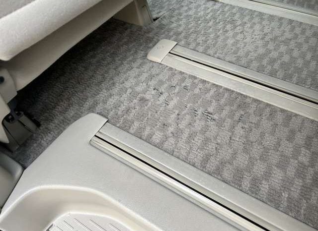 Toyota Noah X Smart Edition 2012 full