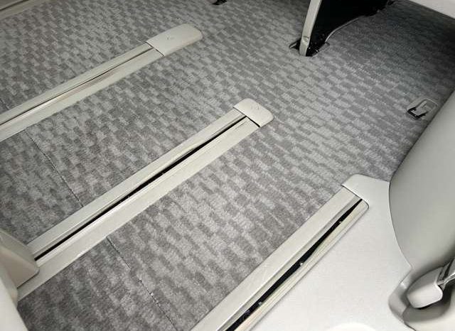 Toyota Noah X Smart Edition 2012 full