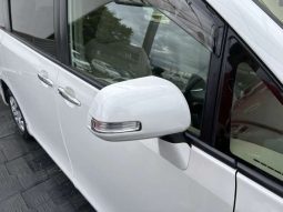 Toyota Noah X Smart Edition 2012 full