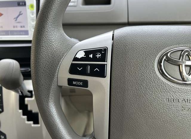 Toyota Noah X Smart Edition 2012 full