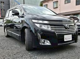 Nissan Elgrand 250 Highway star 2013 full